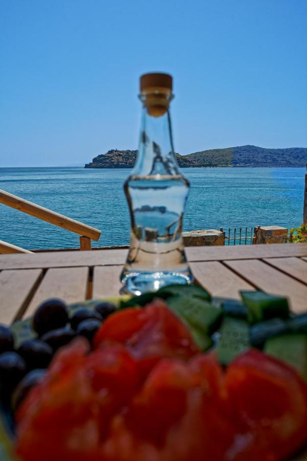 Plaka Beach Cottages Eksteriør billede